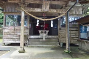 「写真の説明」 新名爪八幡宮の写真04